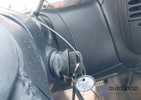 2002 Ford F-150 Lariat from USA, damaged, VIN 1FTRW07372KC87754